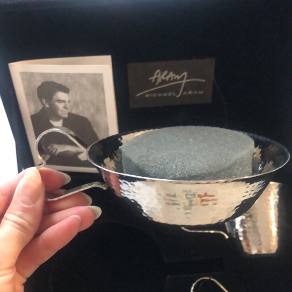 Michael Aram- stainless steel Heart Baby gift set - Picture 2 of 4